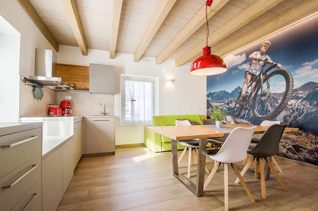 Casa Tosca - Holiday Home Torbole Sul Garda Exterior photo